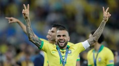 Brazílsku legendu možno po vyše roku pustia z basy. Stačí, ak splní dve podmienky