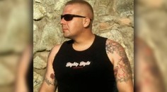 NAKA podala návrh na väzbu pre hudobníkov z kapely Krátky proces. Pozrite, čo mali doma