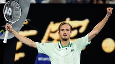 Nadal zabojuje o rekordný grandslamový titul proti Medvedevovi