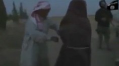 Šokujúce video. Ženu ukameňovali kvôli nevere