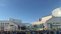 Pred SND sa konal protest proti koncertu ruskej opernej divy Anny Netrebko