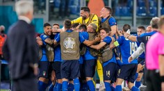 Taliansko si zabezpečili postup do osemfinále, so 6 bodmi sú na čele tabuľky