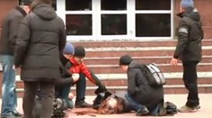 Ďalšie šokujúce video z Ukrajiny. Nevinnú ženu strelili do hlavy!