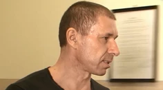 Učiteľ, ktorý mal spávať s 13-ročným dievčaťom, sa postavil pred súd. Ten napokon odročili
