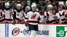 Jágr na méte 1500 duelov. Brodeura si uctili