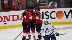 VIDEO: Obranca Černák zariadil expresnú otočku Tampy. Florida však dokázala odpovedať a vybojovala si mečbal