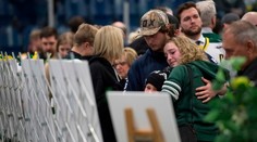 Mladý hokejista, ktorý zahynul pri tragickej nehode autobusu, zachránil šesť životov
