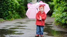 Víkend zakončí upršané počasie. Pozor na šmyky
