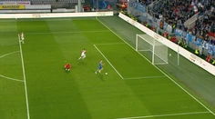 VIDEO: Marcelli postrachom obrany Trenčína. AS po katastrofálnych zlyhaniach doma podľahol Slovanu