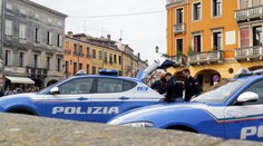 Nepochopiteľná rodinná tragédia: Matka (46) skočila z balkóna s tromi deťmi