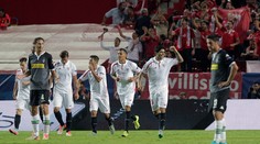 Atlético vyhralo a dotiahlo sa na Barcu, tá prehrala