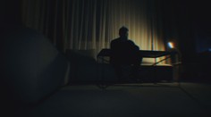 Šikana, trauma a myšlienky na smrť. Mladý Slovák (16) otvorene opisuje cestu k prijatiu samého seba