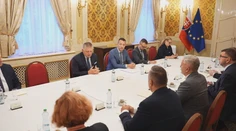 Bez súhlasu miest a obcí veterné parky na Slovensku nevzniknú. Zástupcovia samospráv zo Zemplína sa stretli s Ficom