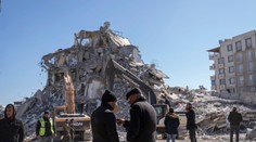 Nezhody bokom: Prvý európsky minister v Turecku po zemetrasení bol Grék