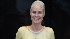 FOTO: Najnechutnejšia halloweenska maska Heidi Klum: Okrem pŕs vystavila aj črevá