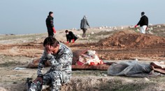 Pohľad na telo zosnulého dievčatka zlomil aj najtvrdších vojakov