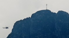 Búrku v Tatrách prirovnávajú k teroristickému útoku, v nemocniciach zostávajú desiatky ľudí