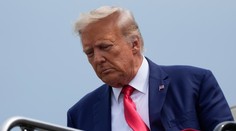 Trump oznámil, že vynechá debatu republikánskych kandidátov
