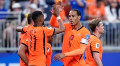 Kráľovské derby roztrhlo vrece s gólmi. Galapredstavenie Holandska vrátilo Švédov do reality
