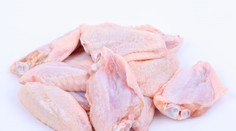 Čína varuje verejnosť: Na kuracích krídelkách z Brazílie našli koronavírus