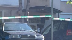 Tragédia v byte v Rohožníku: Polícia prípad vyšetruje ako vraždu a ublíženie na zdraví