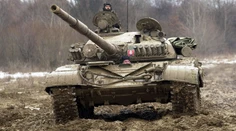 Darujeme Ukrajine ďalšiu vojenskú techniku? Hovorí sa o našich tridsiatich starých tankoch T-72