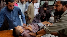 V Pakistane zemetrasenie rozkolísalo budovy. Hlásia 1 mŕtveho a 30 zranených