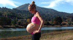 Maratónkyňa s týmto obrovským bruškom behávala