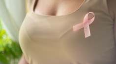 Narastá počet pacientok s nezvyčajnou formou rakoviny prsníka. Čím sa líši od tej bežnej a na čo si dávať pozor?