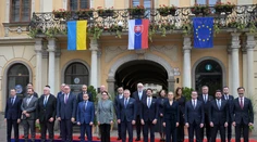 Ostreľovači, drony a prísne bezpečnostné opatrenia. V Košiciach rokovala slovenská a ukrajinská vláda
