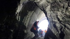 Stavbári po ôsmich rokoch prerazili tunel Čebrať. Tu je dátum, kedy ním prejdú prvé autá