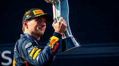 Verstappen sa pred VC Belgicka prihlásil o slovo. V šprinte si vychutnal oba McLareny