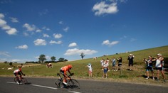 Náročnú ôsmu etapu Tour de France vyhral po celodennom úniku Thomas De Gendt