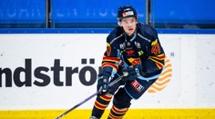 VIDEO: Celú tvár mal od krvi, napriek tomu sa stihol hádať s rozhodcom. Na výsledok duelu mal zásadný vplyv