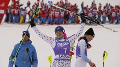 V historickom slalome Zuzulová tretia, glóbus súperke