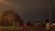 V Petržalke neprežil muž zrážku s vlakom. Údajne sa po koľajniciach pohyboval po štyroch