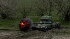 Rusi hlásia postup v smere na Bachmut. Po urputných bojoch dobyli dve dediny