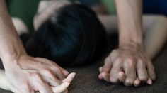 Sedem parížskych hasičov malo znásilniť nórsku študentku