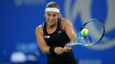 Cibulková postúpila vo Wu-chane do štvrťfinále. Ťažila zo svojej najväčšej zbrane