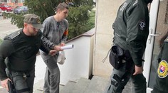 Najskôr ju požiadal o ruku, potom útočil sekerou. Pojednávanie s útočníkom z Lednických Rovní odložili