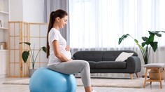 Cvičenie v tehotenstve: Odborník radí, na čo si dať pozor a ktoré pohyby sú najvhodnejšie