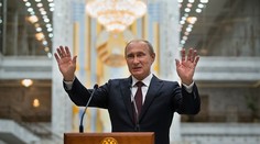 Putin sa ku kríze na finančných trhoch vyjadrí až vo štvrtok