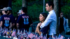 New York si prvou minútou ticha pripomenul obete útokov z 11. septembra