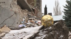 Už tretie sviatky pod paľbou rakiet, diel či dronov. Ako vyzerajú Vianoce Ukrajincov na fronte?