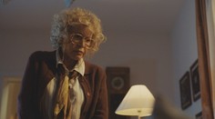 Jana Švandová si užíva rolu babičky v Sex O’Clock: Mladí herci ma berú ako kamarátku