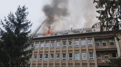 FOTO a VIDEO: V Ružomberku horela nemocnica, evakuovali pacientov z chirurgického oddelenia