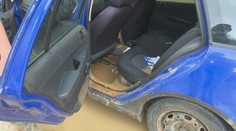 FOTO a VIDEO: Pavlovce zažili jeden z najhorších dní v histórii. Za pár minút zaplavilo cesty, autá aj domy