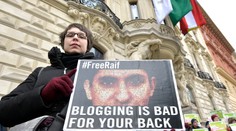 Sacharovovu cenu získal uväznený saudskoarabský bloger