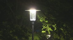 Samosprávy pre rastúce ceny začínajú šetriť. Niektoré mestá možno obmedzia základné potreby obyvateľov