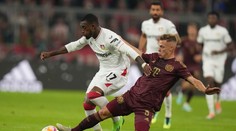 Víkend bol v Bundeslige plný prekvapení. Líder zostáva rovnaký, Bayern však znižuje stratu